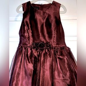 Jessica McClintock Burgundy Long Dress / Gown.  Lovely rosettes accents.